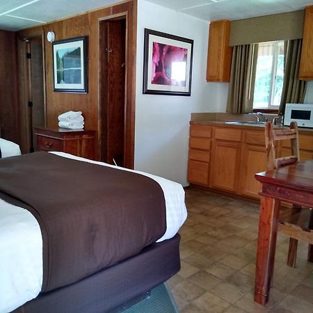 Ovington Sol Duc Hot Springs Resort מראה חיצוני תמונה