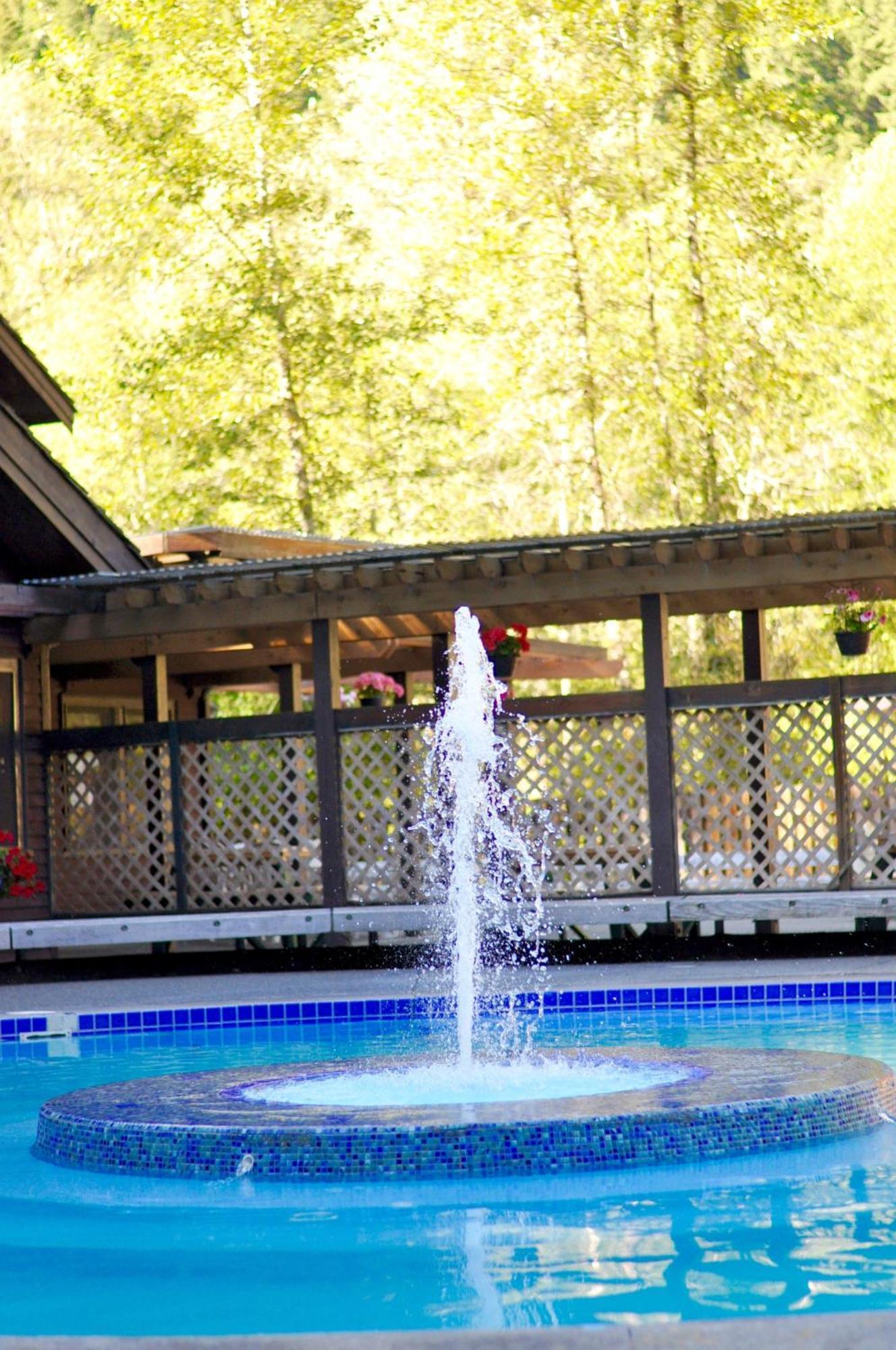 Ovington Sol Duc Hot Springs Resort מראה חיצוני תמונה